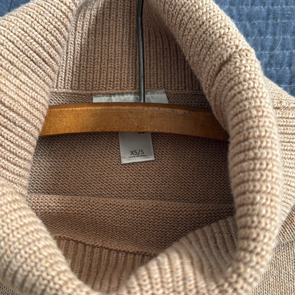 LOFT ponchos - Picture 6 of 8